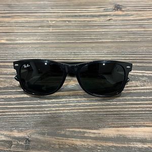Ray Ban “New Wayfarer”